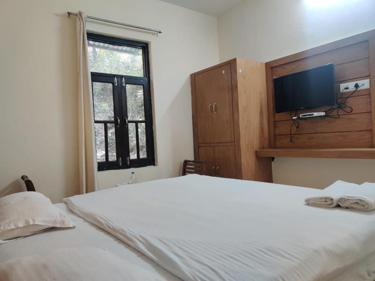 The Panda Hotel Dharamshala Exterior photo