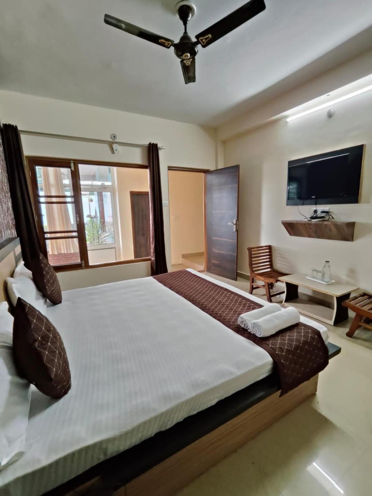 The Panda Hotel Dharamshala Exterior photo